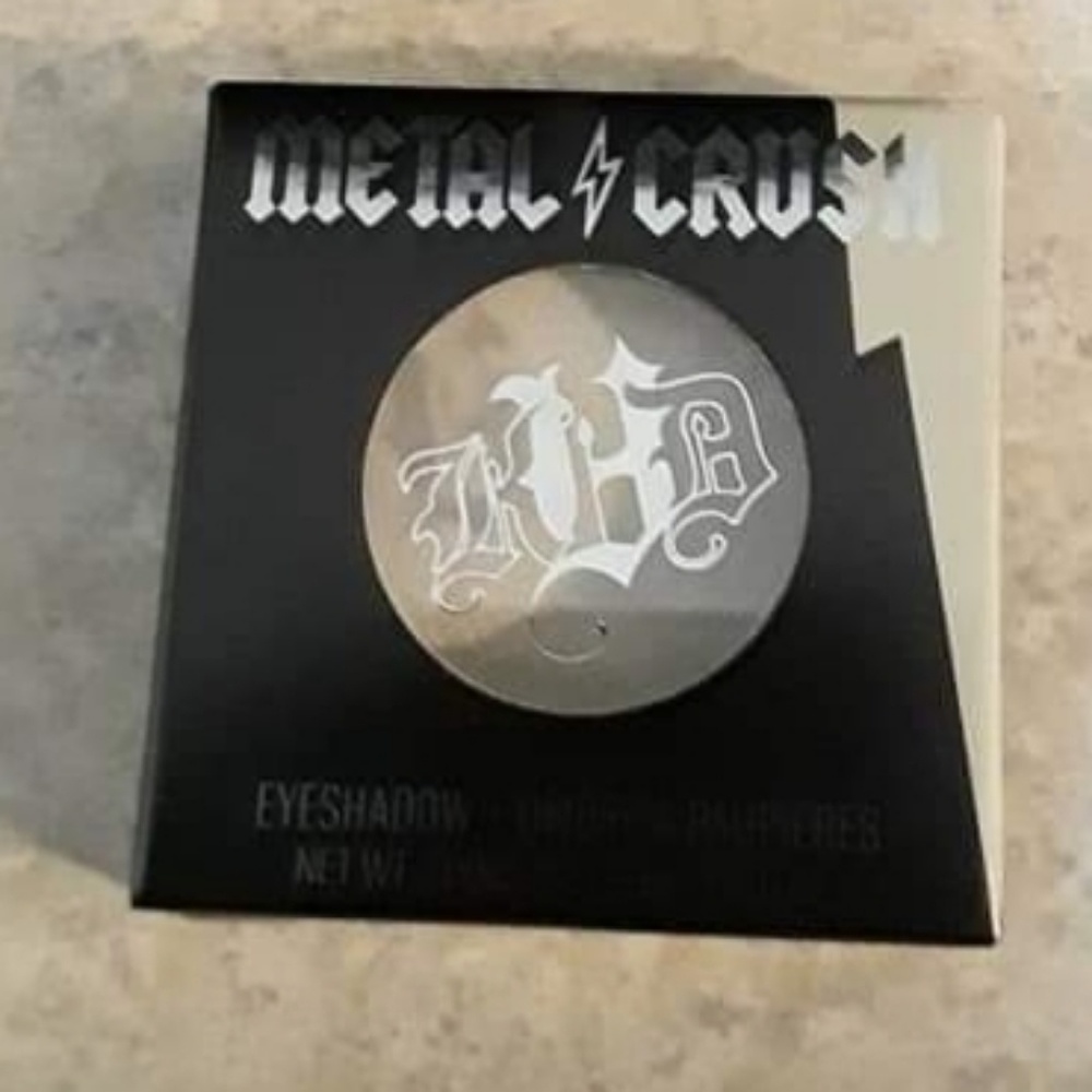 Kat Von D Metal Crush Eyeshadow-Thunderstruck
